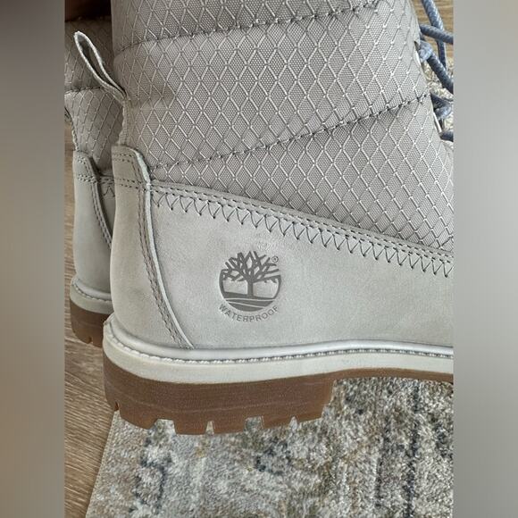 Timberland Puffer Boot in Light Grey Nubuck Blue Size 8.5 NWT - Picture 7 of 12